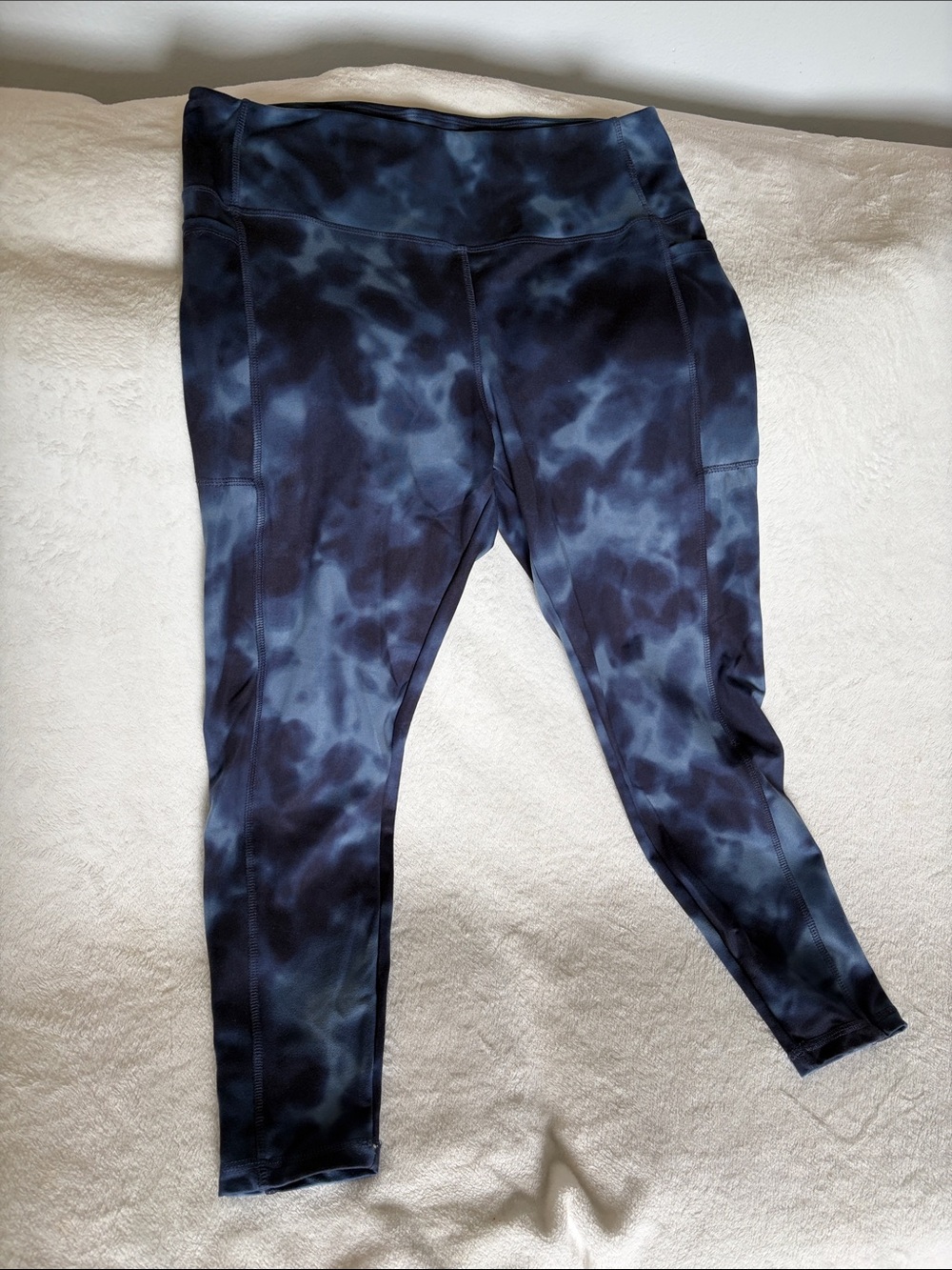 Womens Navy Tie-Dye Active Leggings